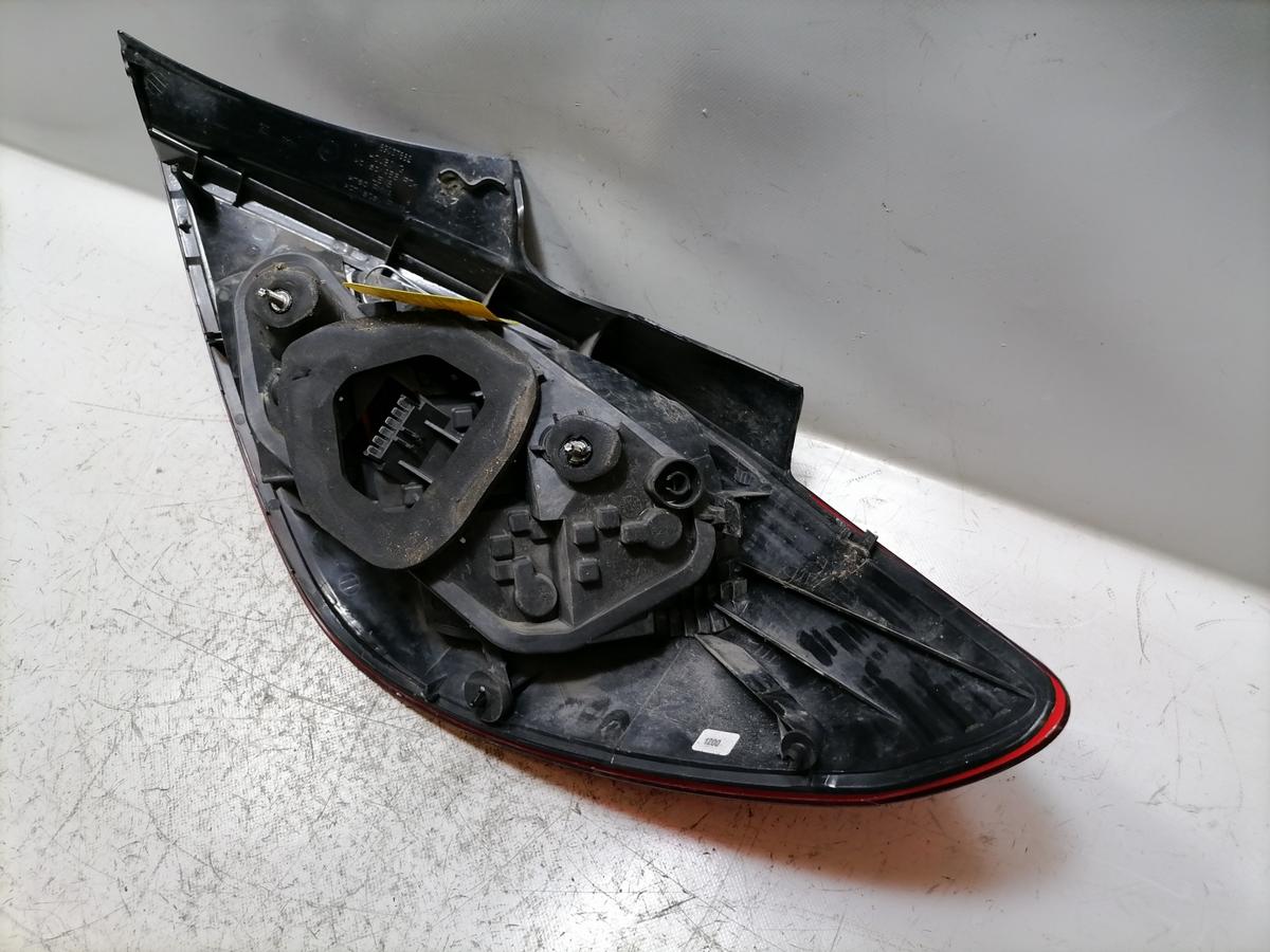 Opel Corsa D original R&uuml;cklicht R&uuml;ckleuchte Schlussleuchte links 5-T&uuml;rer Bj.2011